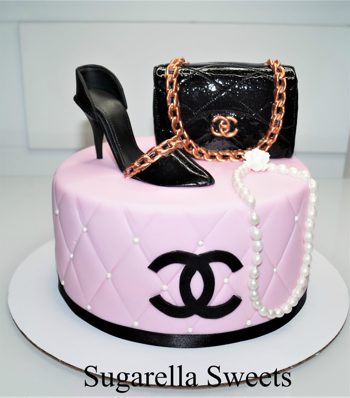 Chanel purse cake 